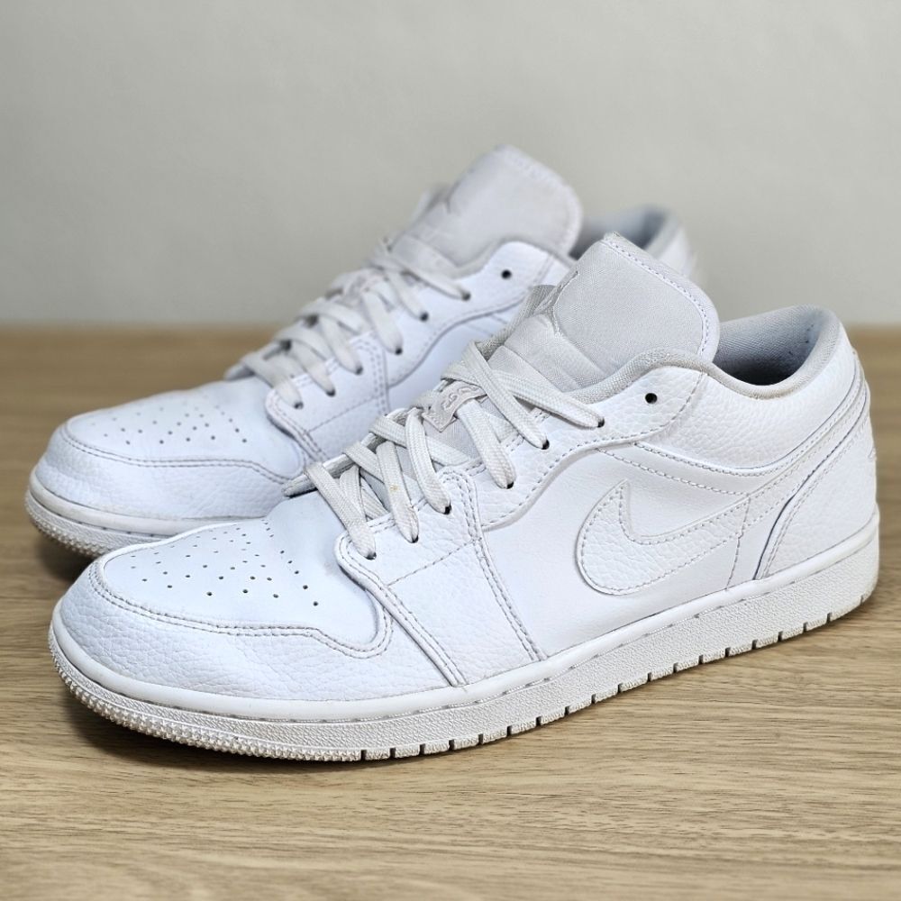Nike Air Jordan 1 Low Triple White Shoes Men's 10 553558-130 Leather